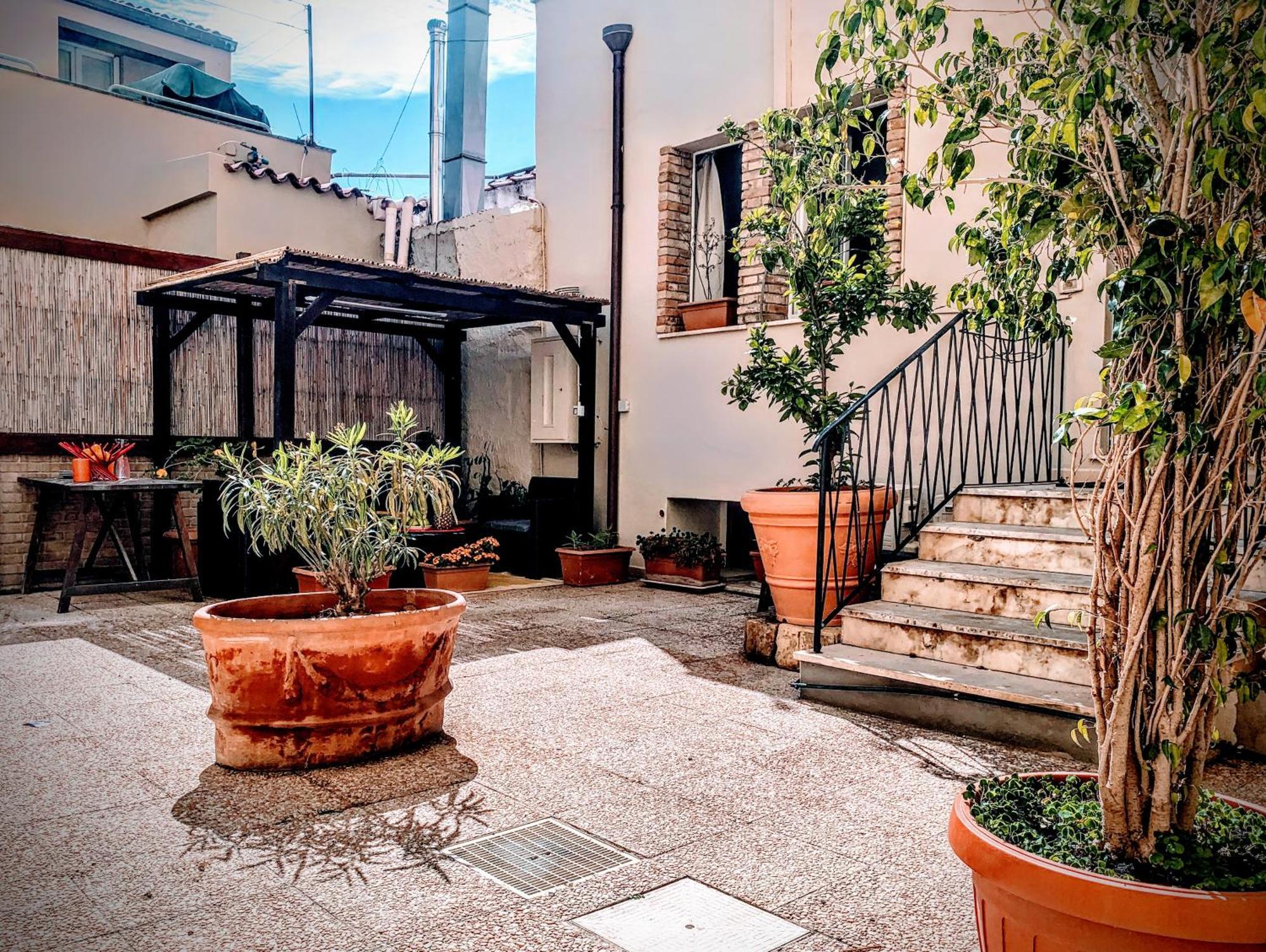 Oasi Urbana Con Terrazza E Vista Lejlighed Cagliari Eksteriør billede