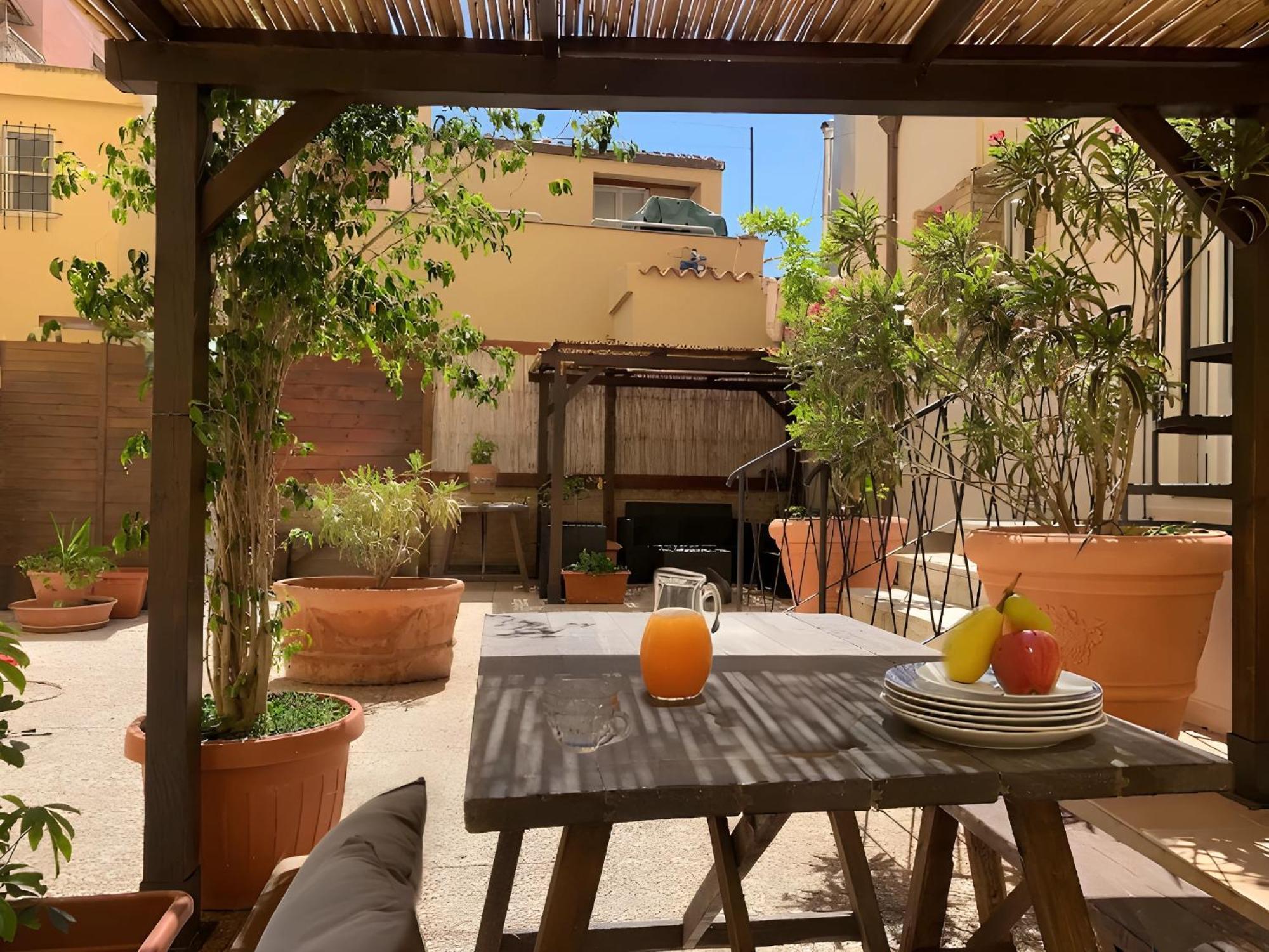 Oasi Urbana Con Terrazza E Vista Lejlighed Cagliari Eksteriør billede