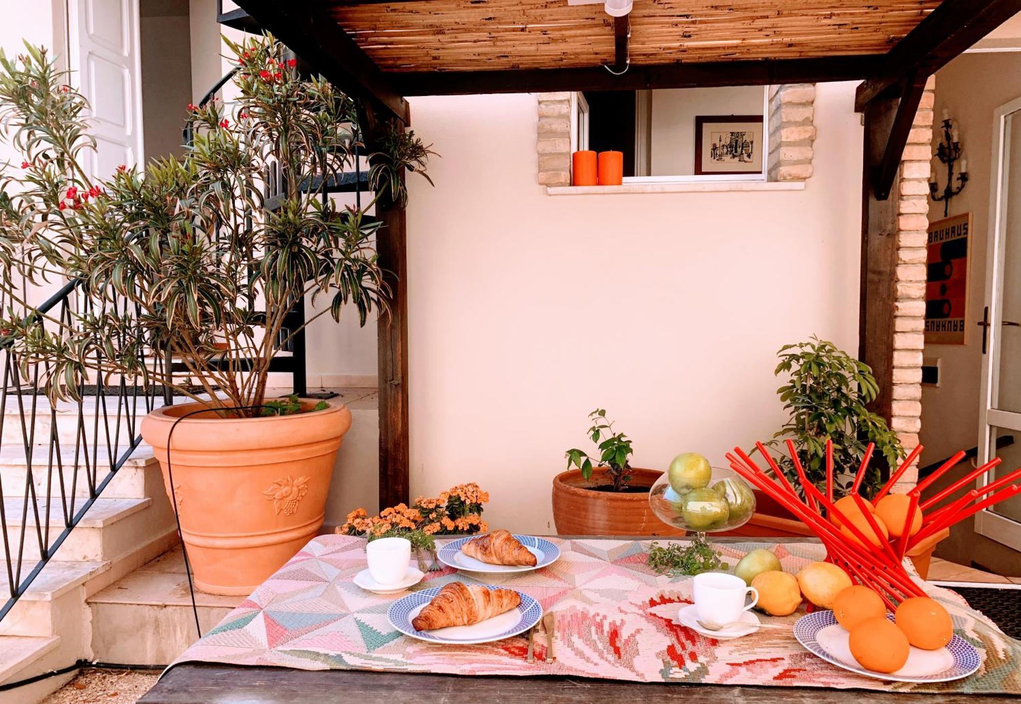 Oasi Urbana Con Terrazza E Vista Lejlighed Cagliari Eksteriør billede